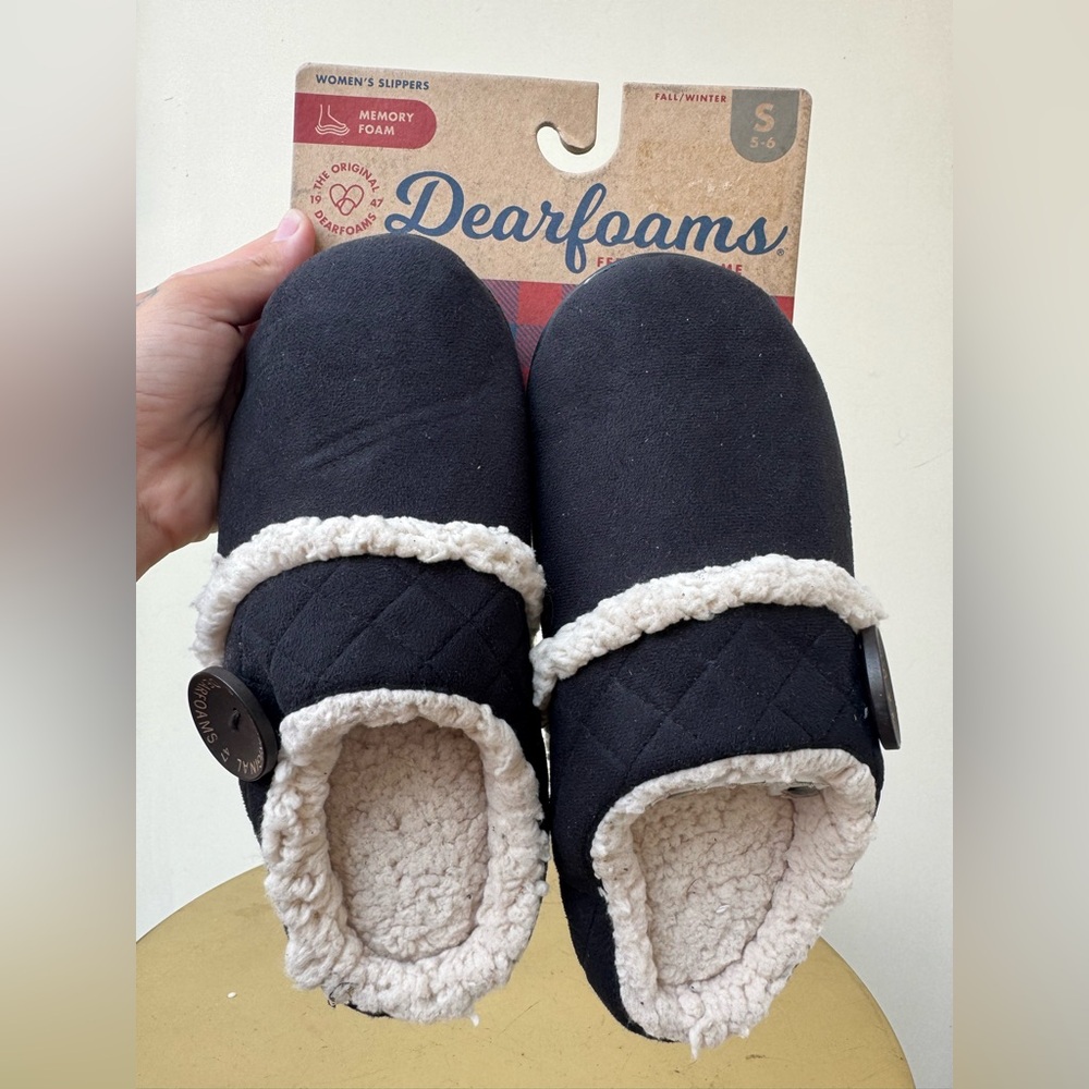 DEAR FOAMS SLIPPERS